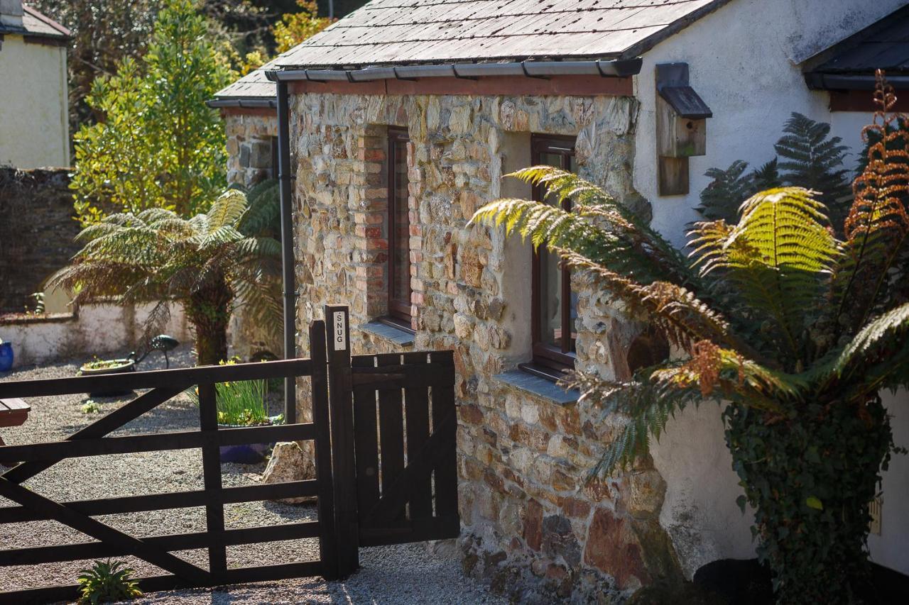 The Snug At Cornish Barn Holidays 特鲁罗 外观 照片